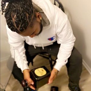 Meet your Posher, Cedric